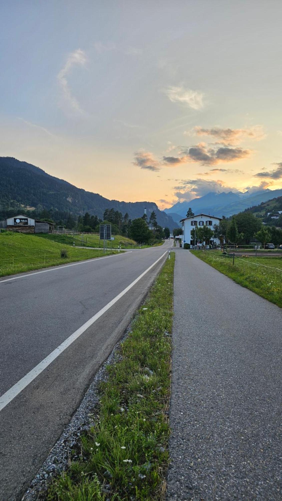 Landgasthof Zum Glenner Ilanz/Glion Kültér fotó